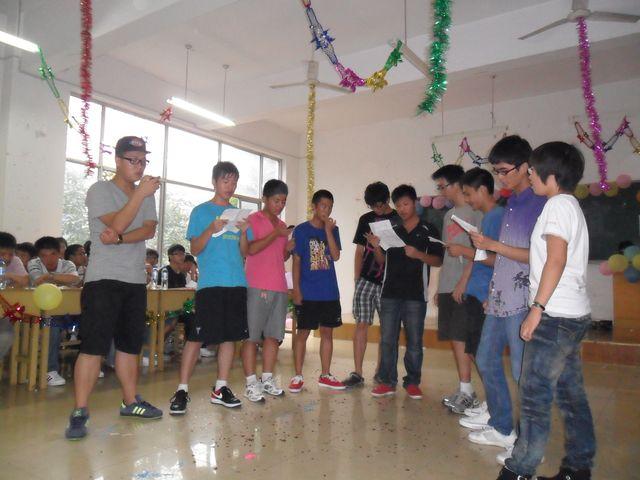 350VIP浦京集团团委学生会联谊顺利举行