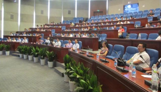 350VIP浦京集团举行2009级学生就业、实训企业见面会-02