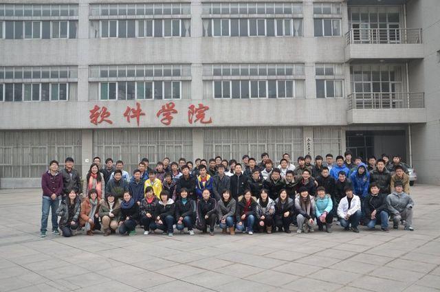 350VIP浦京集团学生会举办会徽设计大赛